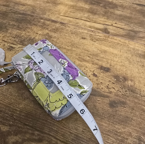 Vera Bradley Gray Small Floral Wristlet Wallet - Picture 6 of 8